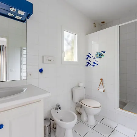 Holiday home Avec Piscine Privee, Jardin Cloture Et Wifi A - Ideale Pour 6 Personnes - Fr-1-521-192 *